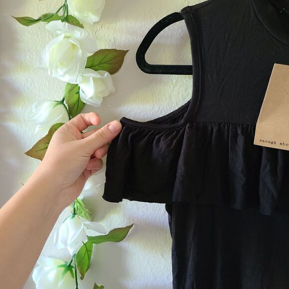 NWT enough about me size small sleeveless ruffled bodice dress - Picture 4 of 9